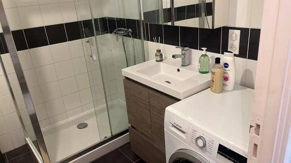 Dream Appartement!! Spacieux ,calme Au Rez-de-chaussee Appartement Bourg-en-Bresse