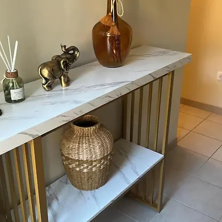 Dream Appartement!! Spacieux ,Calme Au Rez-De-Chaussee Bourg-en-Bresse Buitenkant foto